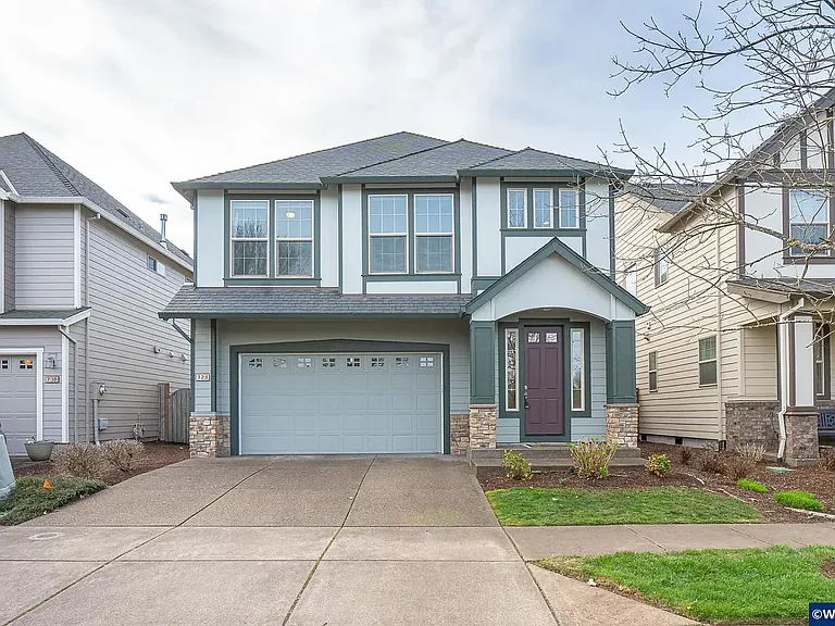 728 SE Bayshore Cir — Photo 1
