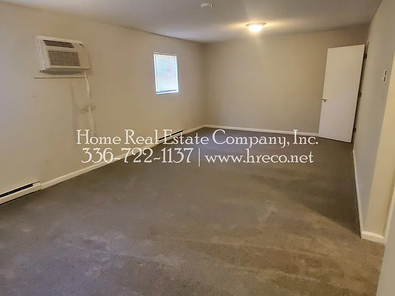 3011 Broadbay Dr #F — Photo 7