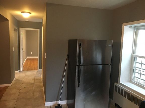 2nd image of 3186 Rawlins Ave #1
