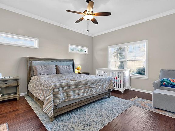 4th image of 11949 NW 13th Rd