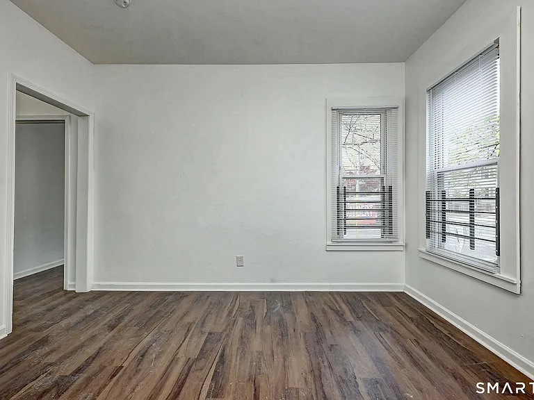 483 Ferry St #1 — Photo 12