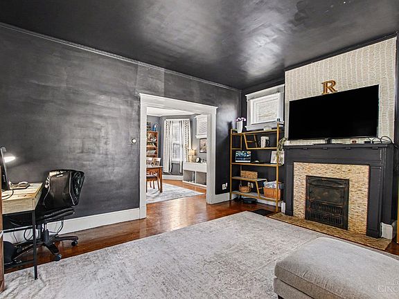 5th image of 514 Considine Ave