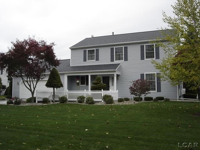 1st image of 948 Woodfield Dr