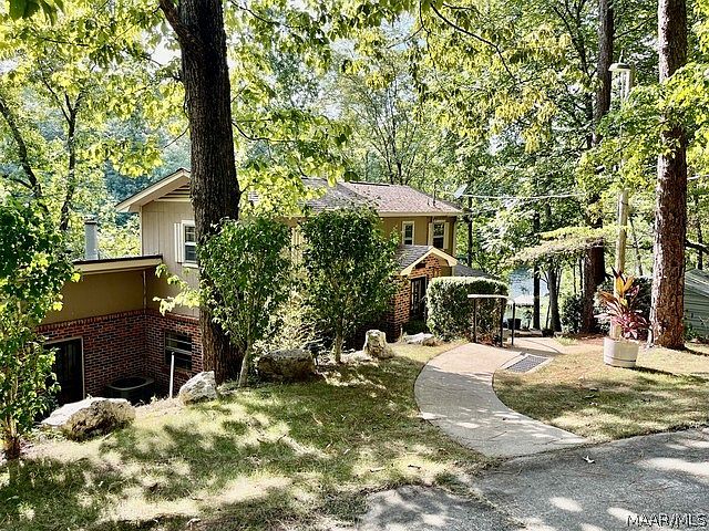 1st image of 664 Cartwright Rd