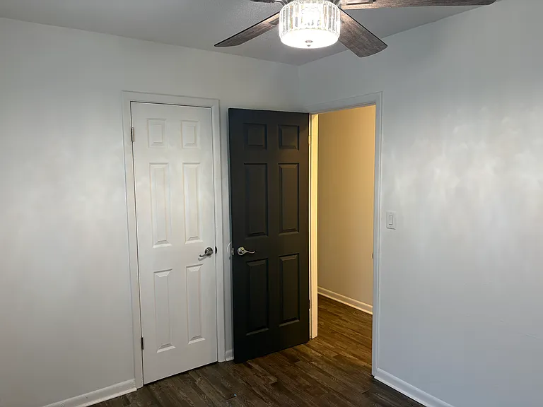 74 Marilyn Dr — Photo 9