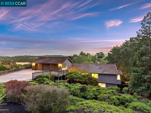 3921 Quail Ridge Rd, Lafayette, CA 94549
