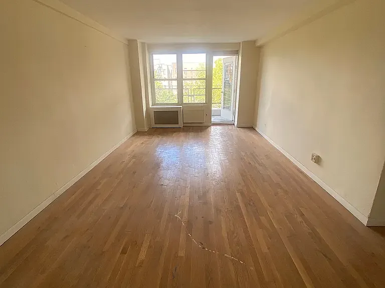 181 Clarkson Ave #D5 — Photo 1