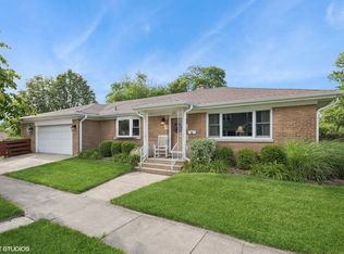 415 E Niagara Ave, Elmhurst, IL 60126