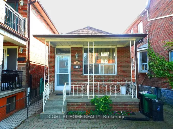 65 Salem Ave, Toronto, ON M6H 3C2