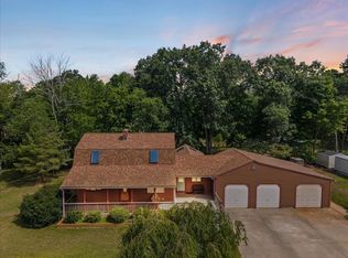 44 Liberty St, Taunton, MA 02780