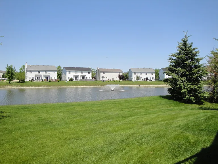 Stonewater Dr — Photo 18