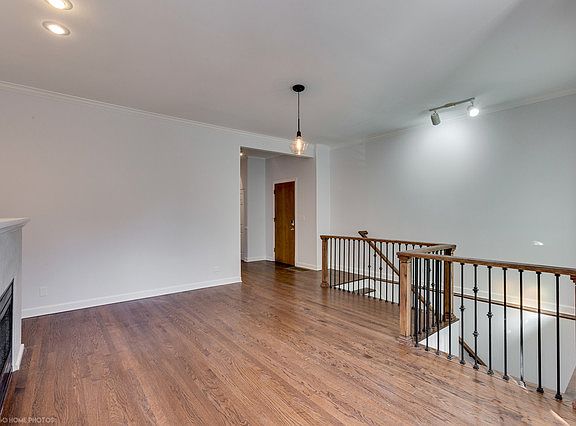 4th image of 1142 W Columbia Ave APT 1W