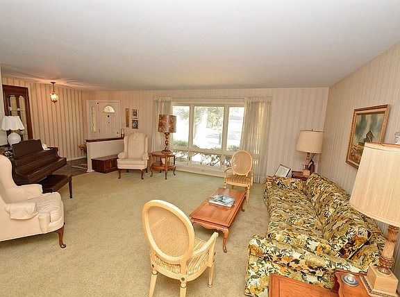 3rd image of 6641 W Highland Dr #8
