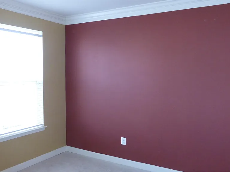 1308 Saunders Dr — Photo 7