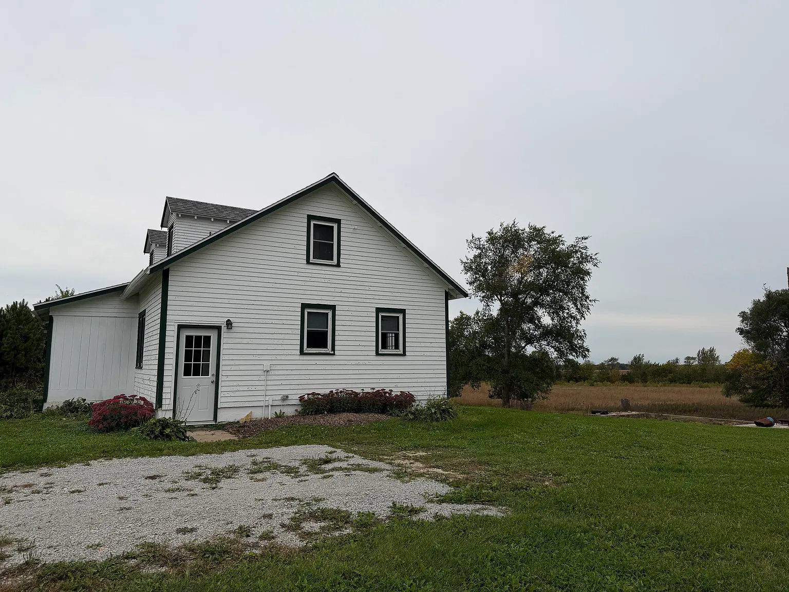 2 bed, 1790 sqft, $1,290 — Photo 3