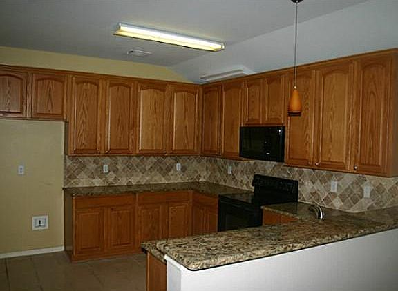 5th image of 6904 Red Bluff Dr