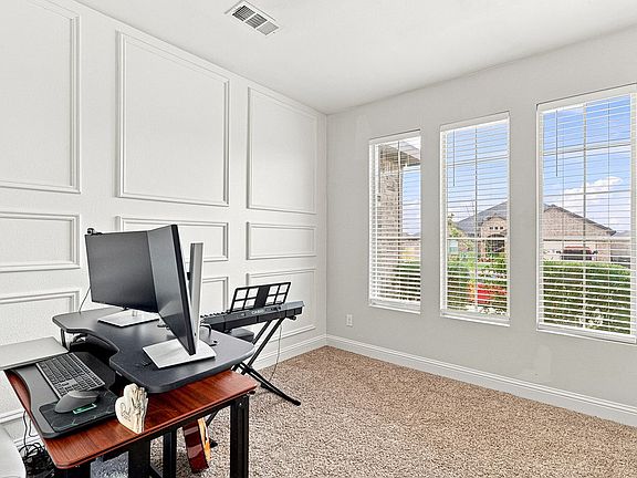 4th image of 1521 Overshine Ln