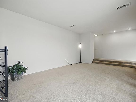 5th image of 2107 Walsh View Ter #14-301-304