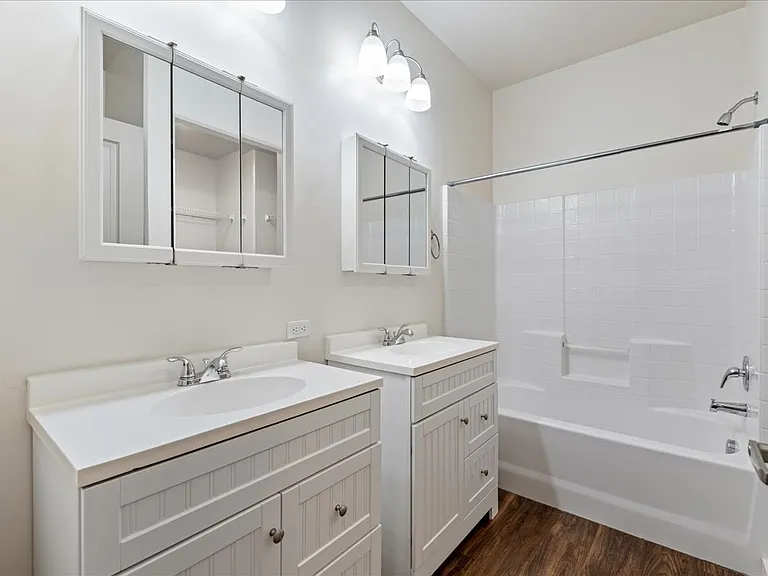 Verraso Village Townhomes — Photo 39