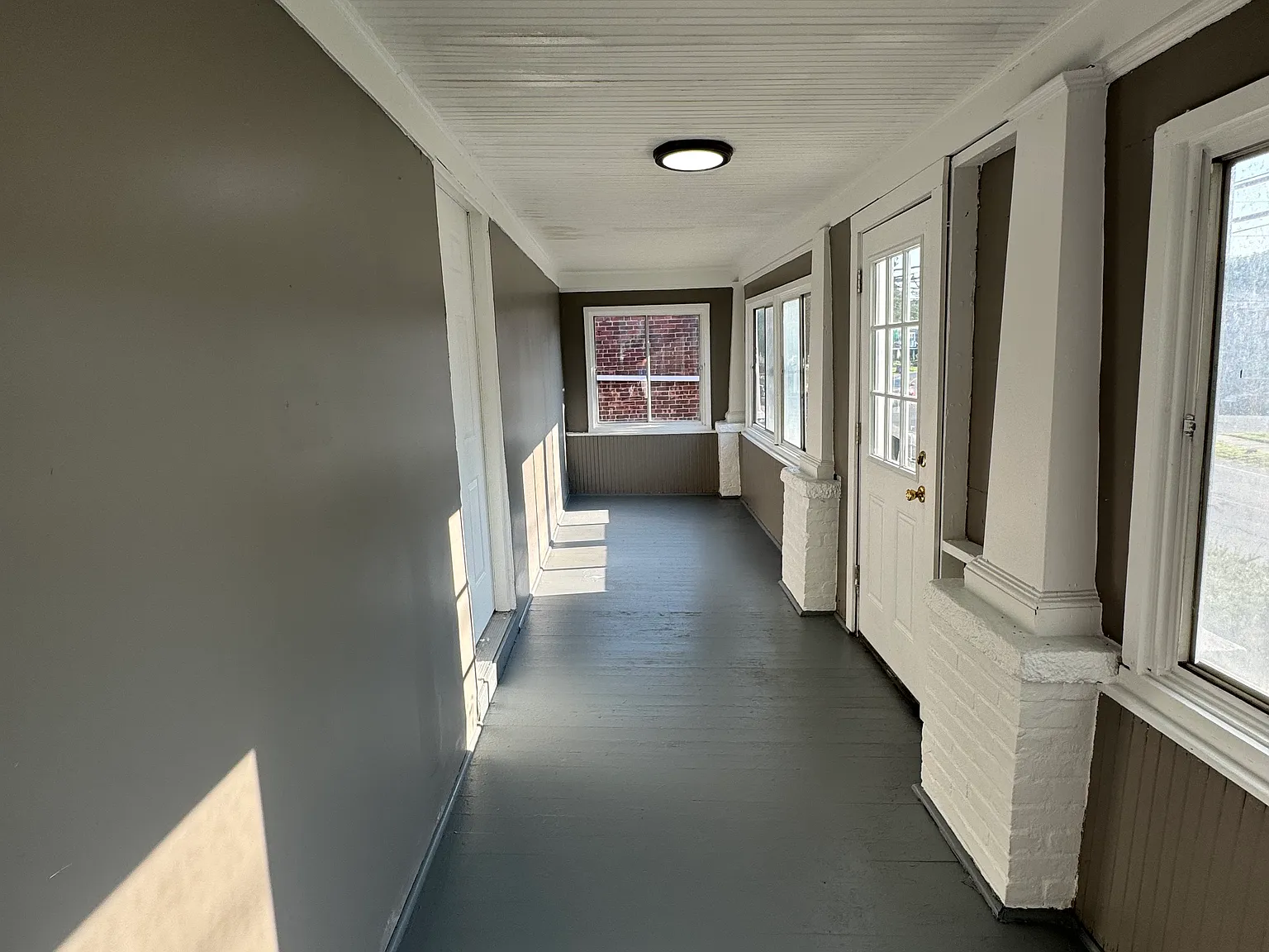191 Frost Rd — Photo 2