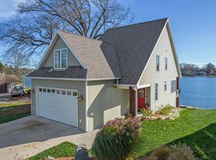 7254 Harbor St NE, Rockford, MI 49341