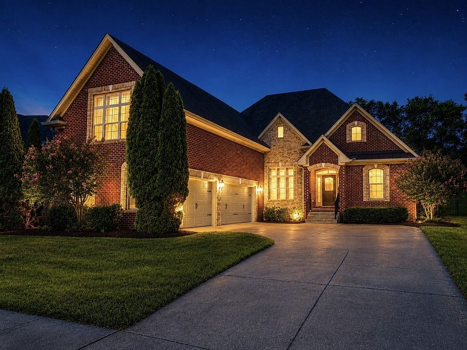 1st image of 1007 Broughton Pl