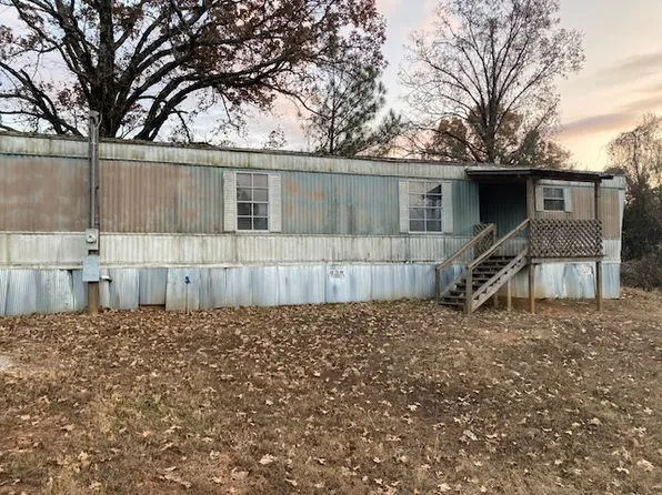 2731 County Road 725, Blue Mountain, MS 38610