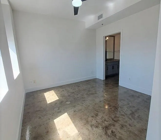 Dallas Power and Light Lofts — Photo 51
