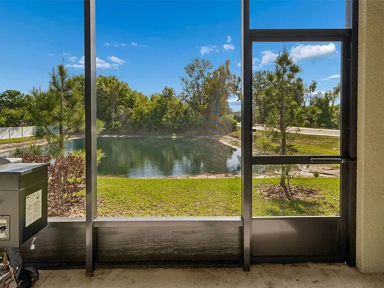 6076 Shiner St — Photo 32