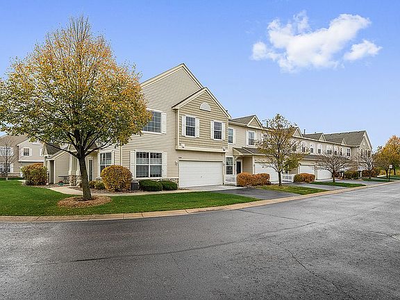 3rd image of 5516 Oriole Dr