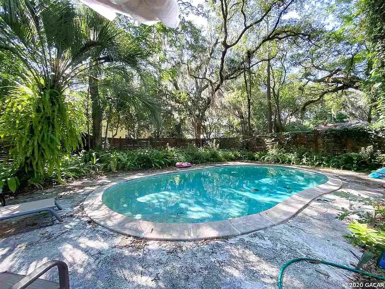 6 bed, 1970 sqft, $5,300 — Photo 3