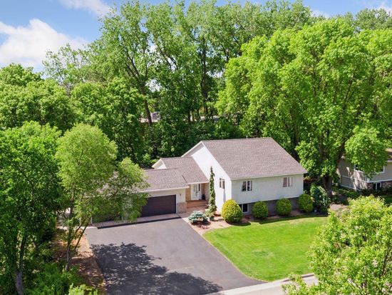 1158 Veronica Ln, Mendota Heights, MN 55118