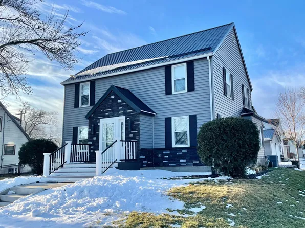 411 Vernon Ave, Morgan, MN 56266