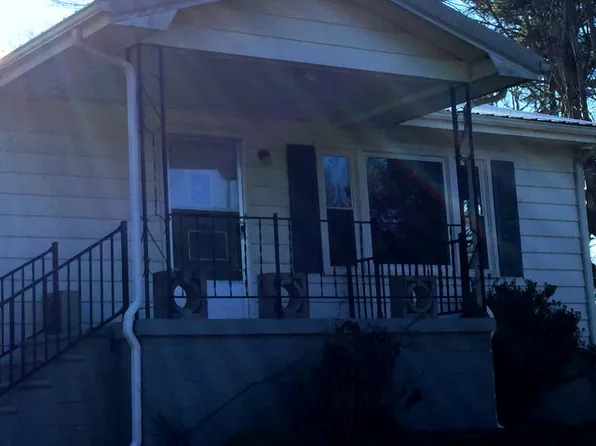 5215 Arnold Rd NE, Dalton, GA 30721