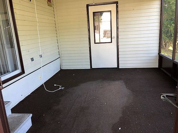 5th image of 4658 Whispering Pines Blvd #230