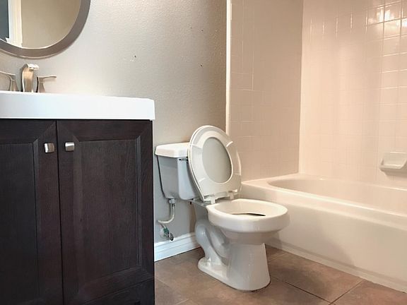 2nd image of 6349 Calle Hermoso