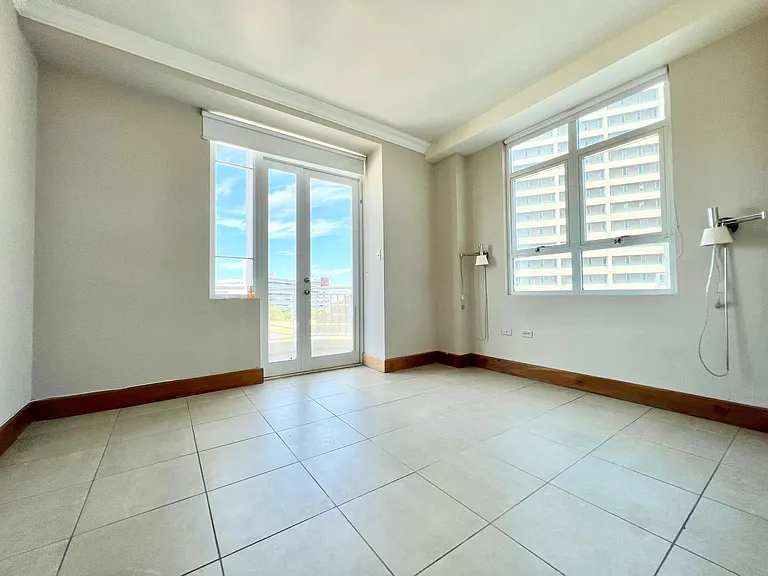 310 Avenida De Diego — Photo 28