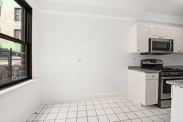 Rented by Corcoran | media 6