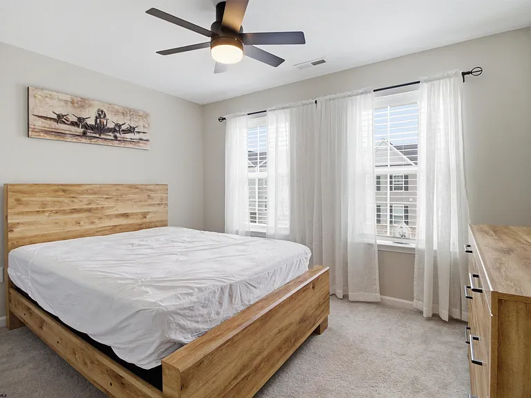 23 Dover Ct — Photo 49