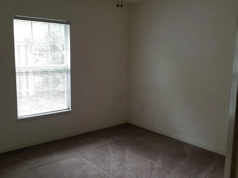 Guest bed Room 2