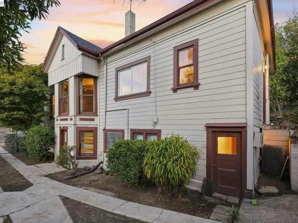 2525 E 29th St, Oakland, CA 94602