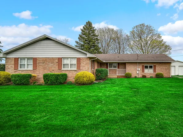 7855 S Wellsboro Rd, Union Mills, IN 46382