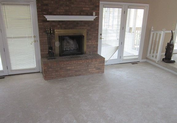 3rd image of 3653 Grahams Port Dr