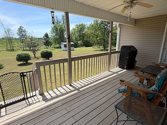 5th image of 73 Bluebird Ln