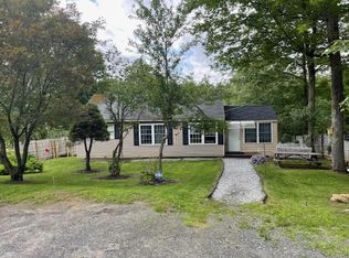250 Wells Rd, Becket, MA 01223
