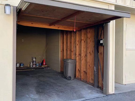 3rd image of 10262 Terry Way #3