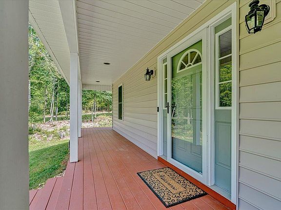 5th image of 6720 Bradshaw Rd