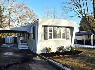 13 Buttercup Drive, Bohemia, NY 11716