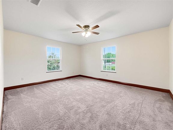 4th image of 113 Shelby Cir