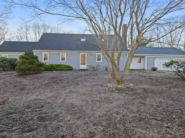 33 Oak Ridge Road, East Sandwich, MA 02537